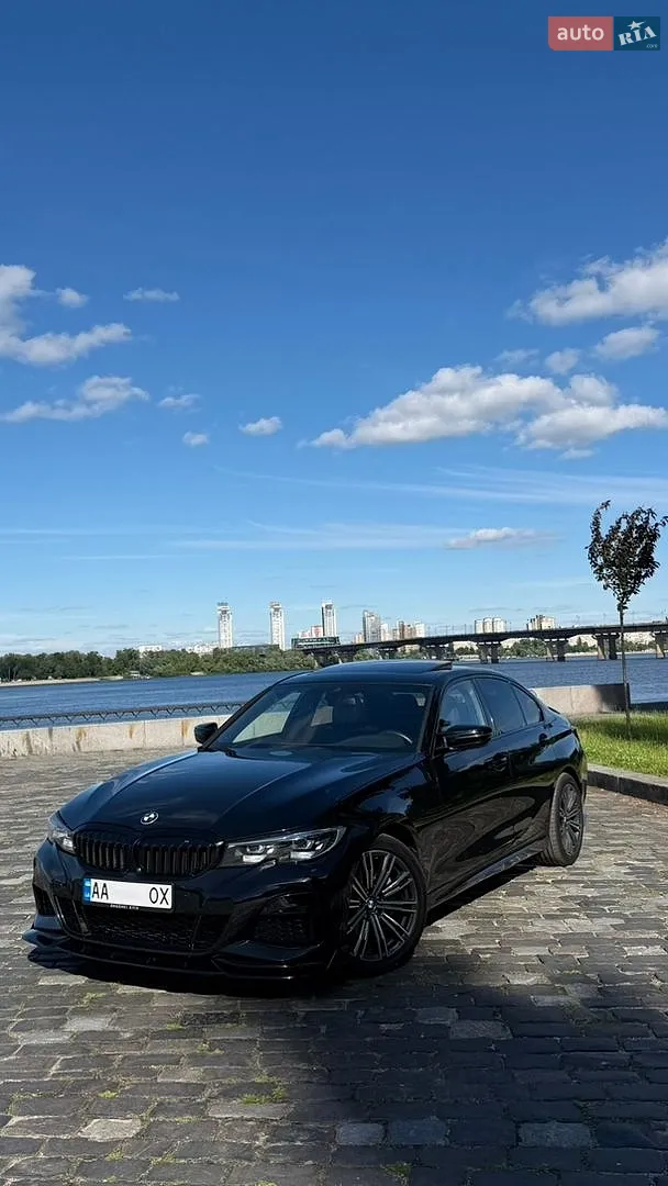 BMW 3 Series, 2019