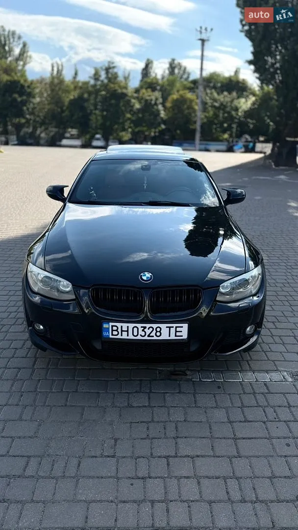 BMW 3 Series, 2011