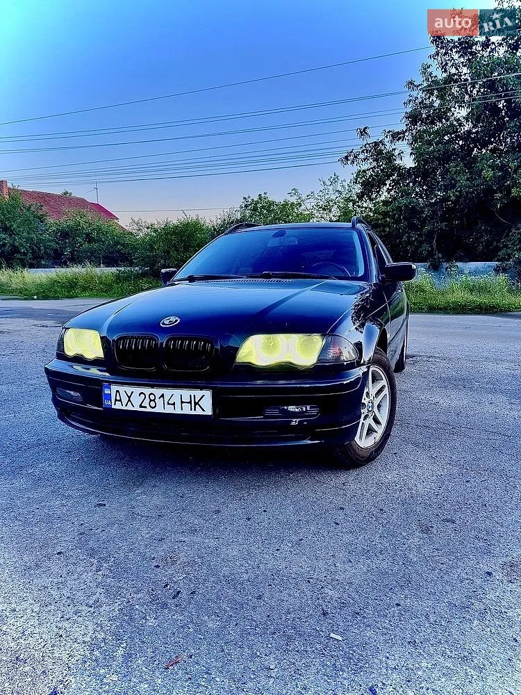 BMW 3 Series, 2001