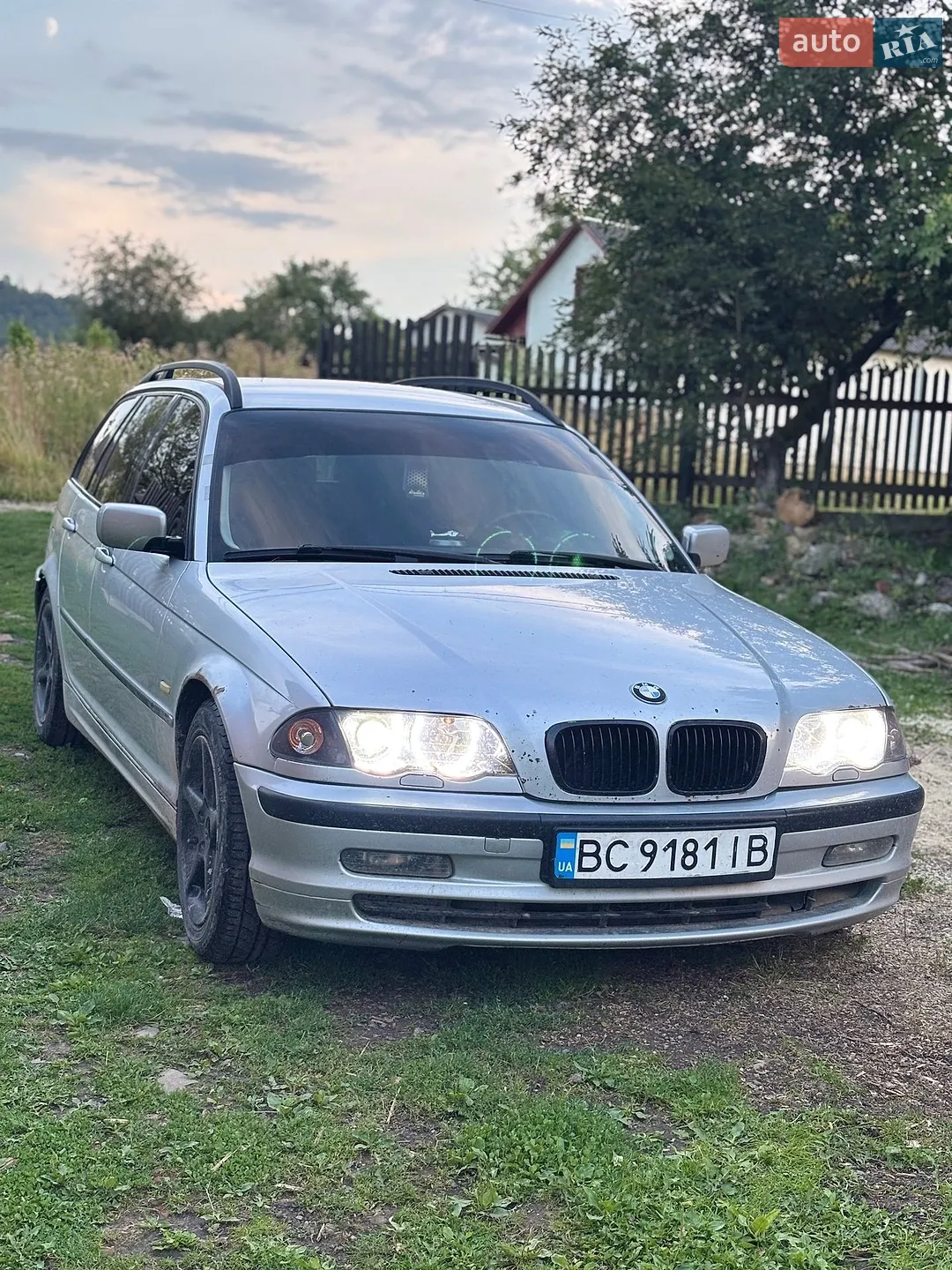 BMW 3 Series, 2000