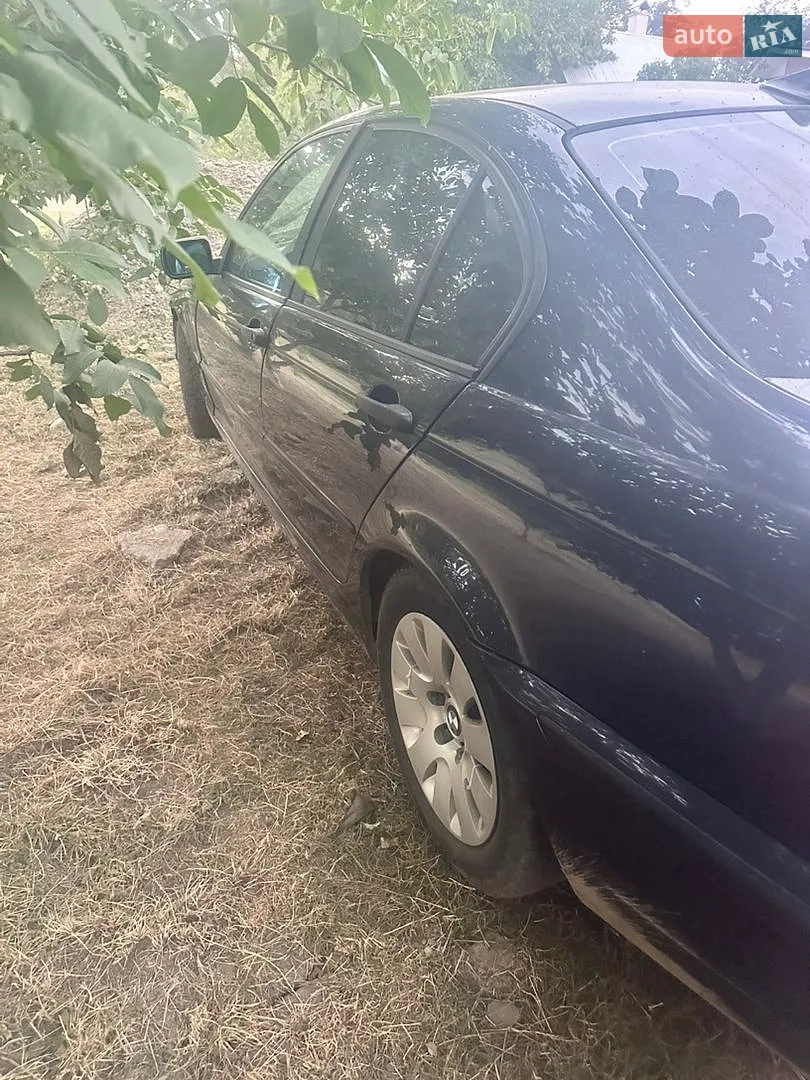BMW 3 Series, 2003