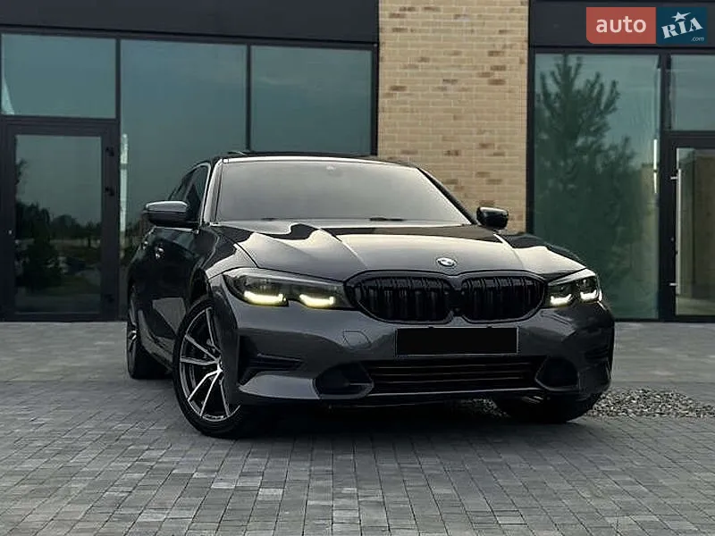 BMW 3 Series, 2019