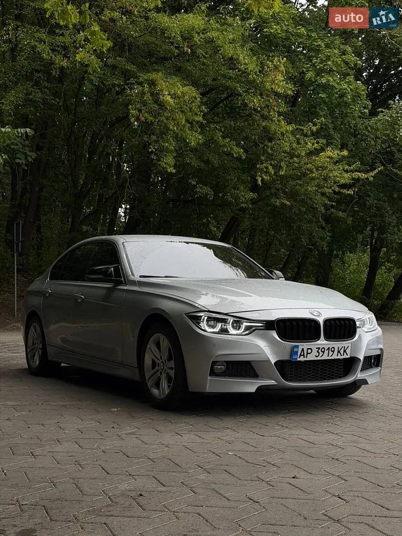 BMW 3 Series, 2016