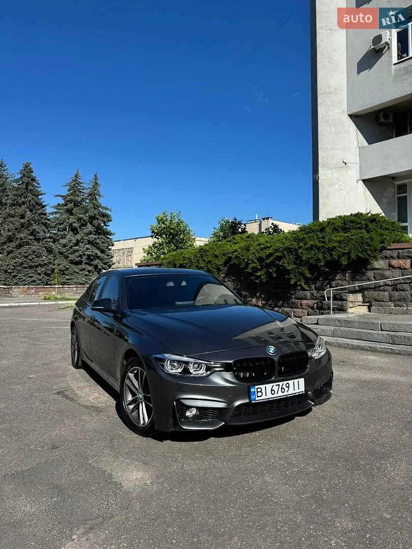 BMW 3 Series, 2016