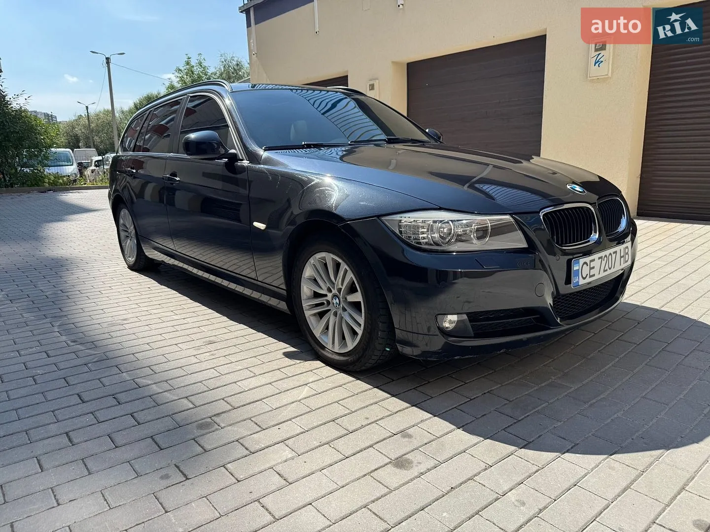 BMW 3 Series, 2010
