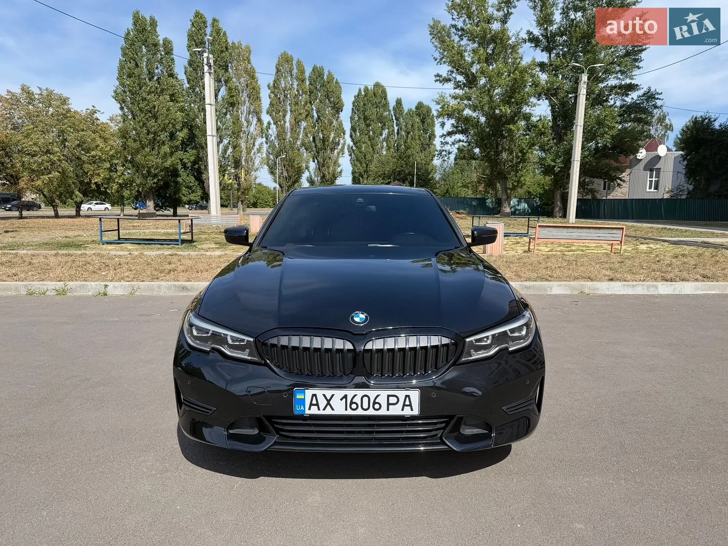 BMW 3 Series, 2019
