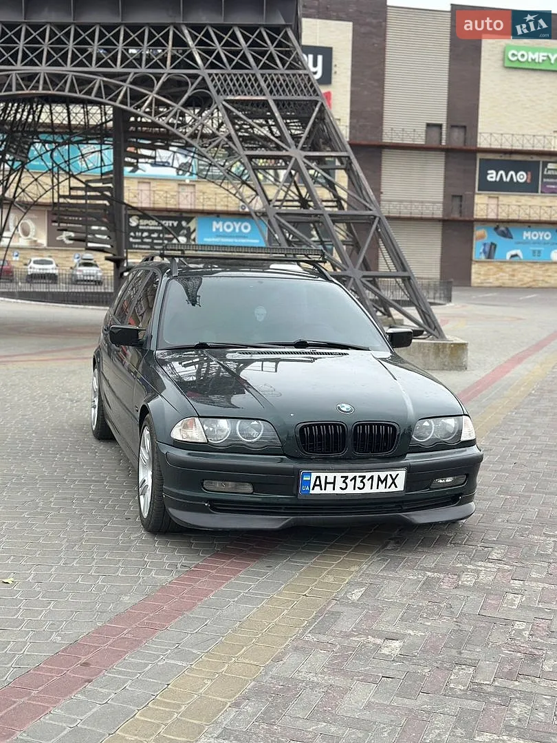 BMW 3 Series, 2001