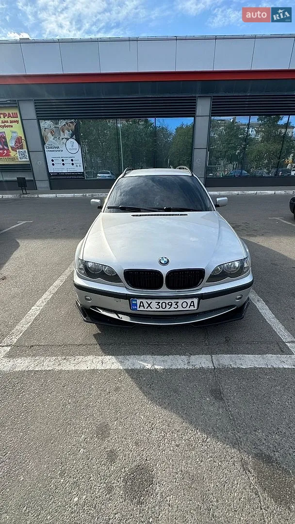 BMW 3 Series, 2003