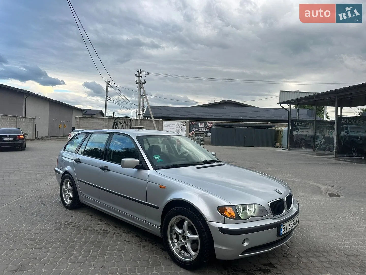 BMW 3 Series, 2003