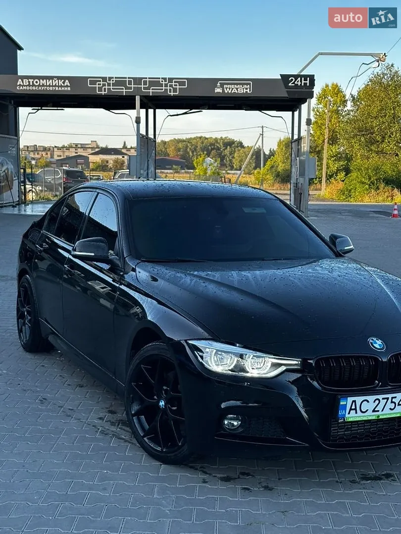 BMW 3 Series, 2016