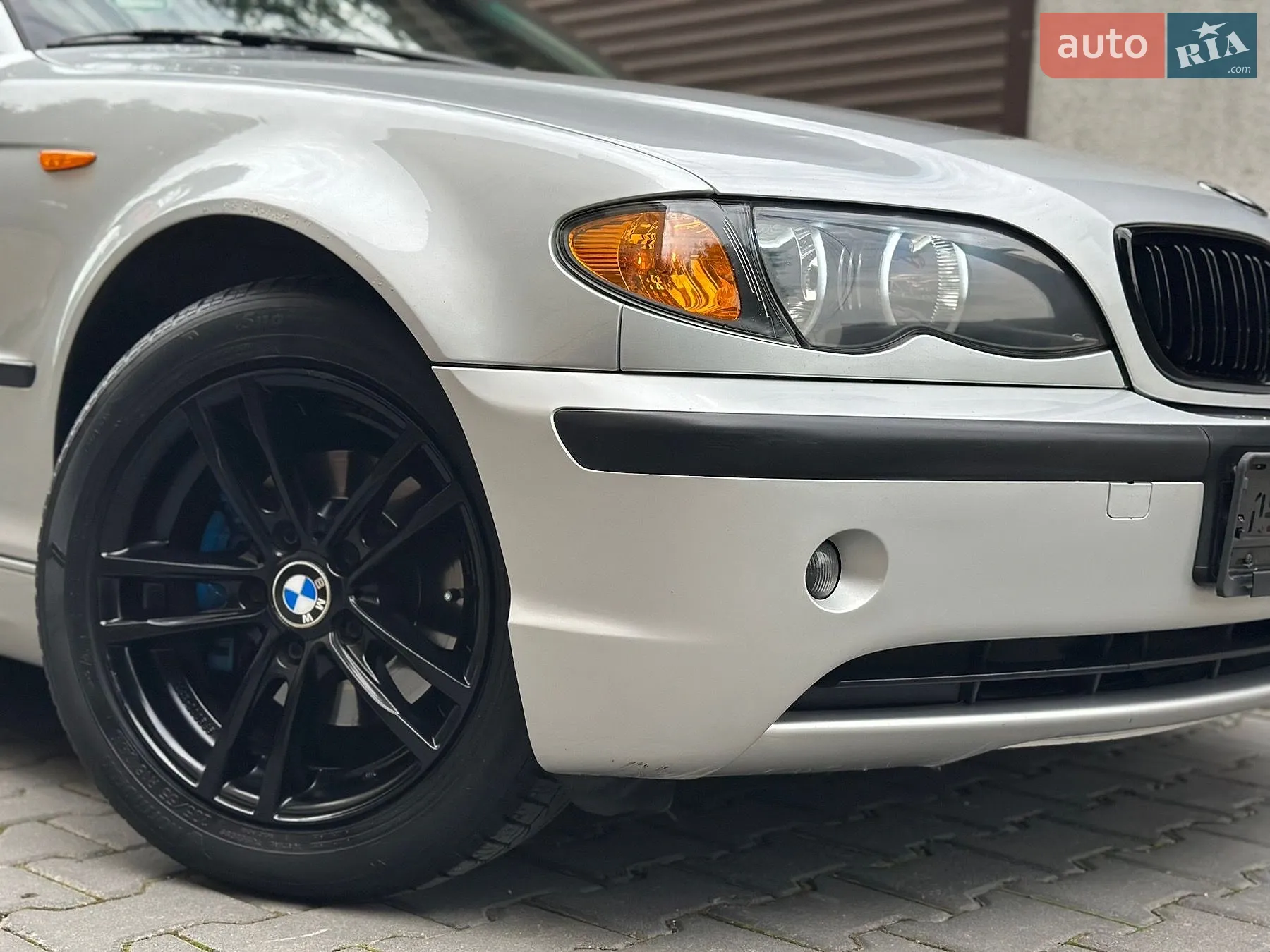 BMW 3 Series, 2004