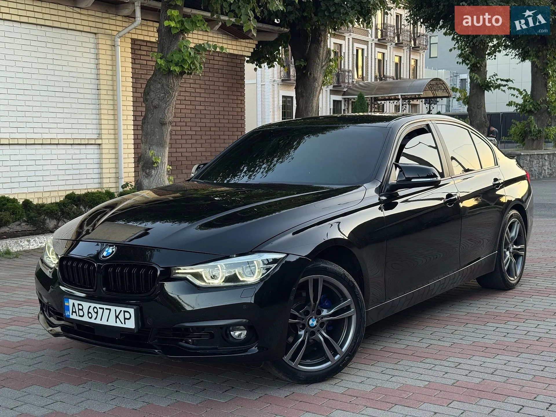 BMW 3 Series, 2018