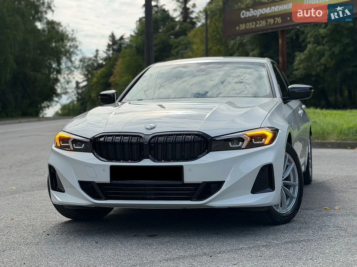BMW 3 Series, 2024