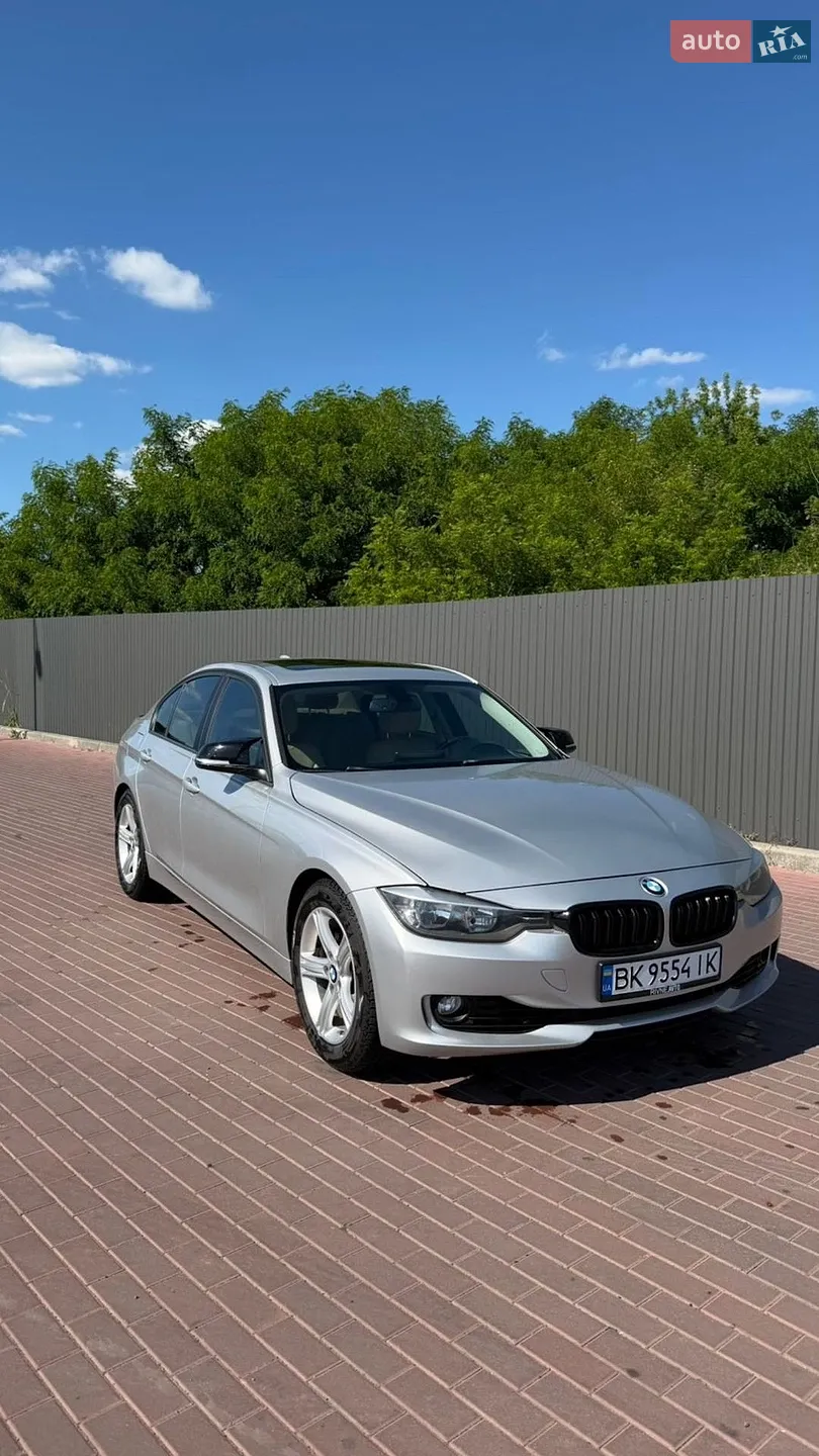 BMW 3 Series, 2012