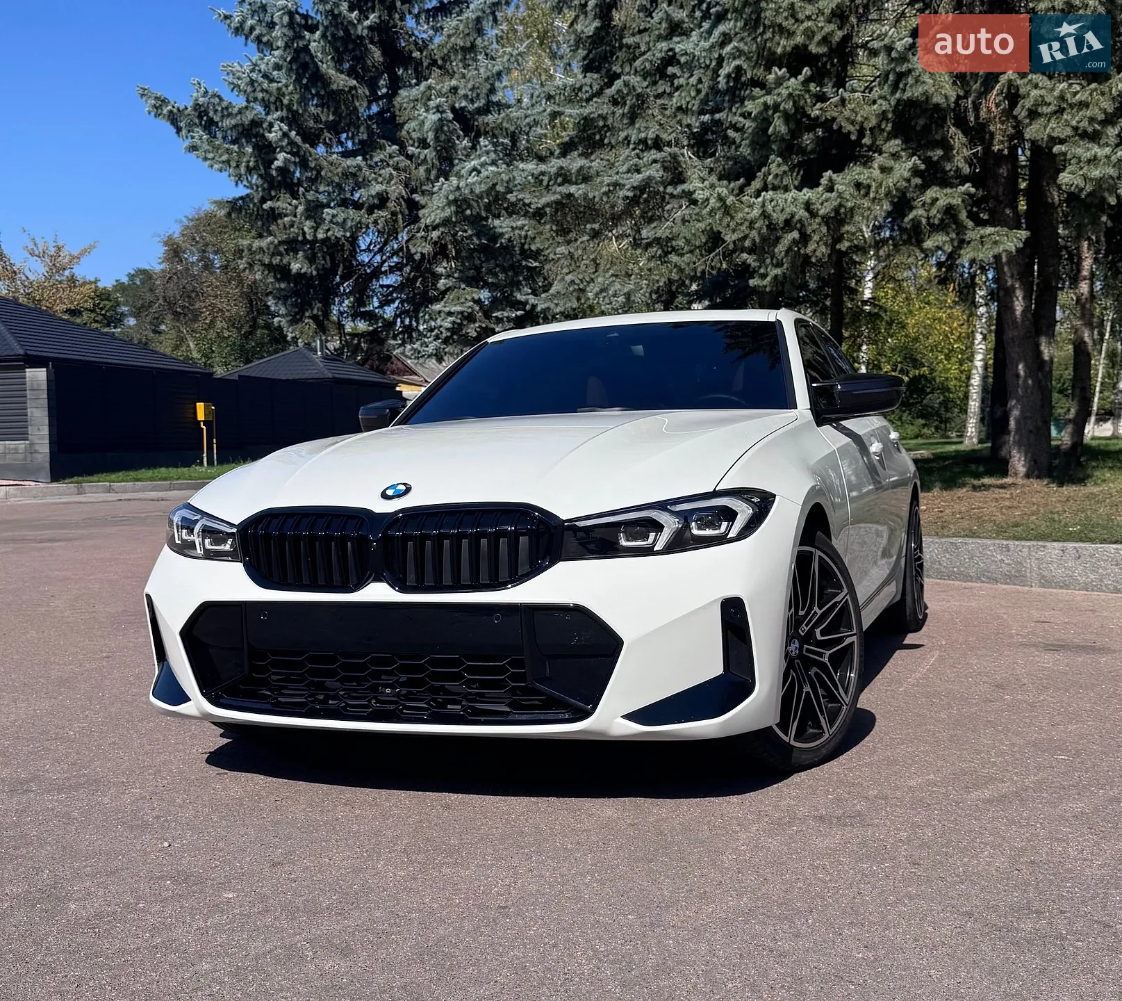 BMW 3 Series, 2023