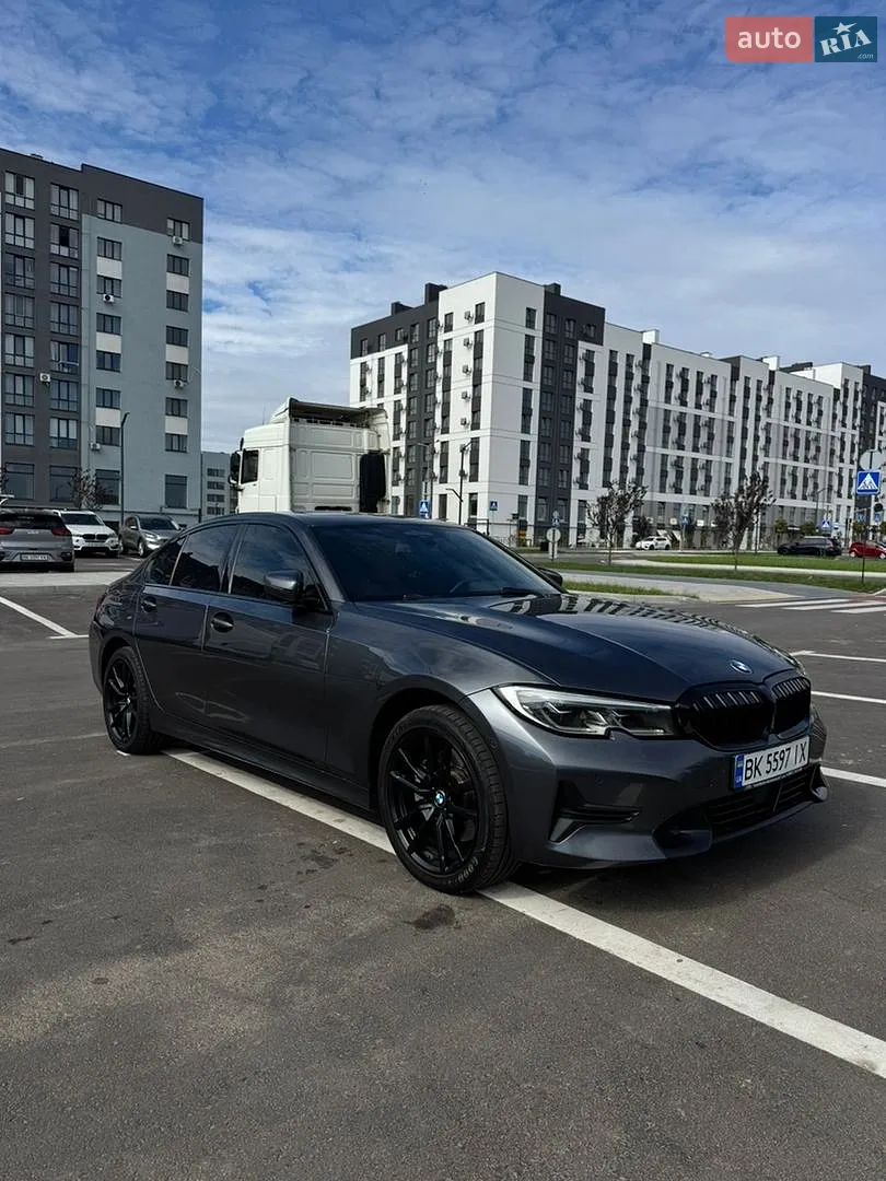 BMW 3 Series, 2018