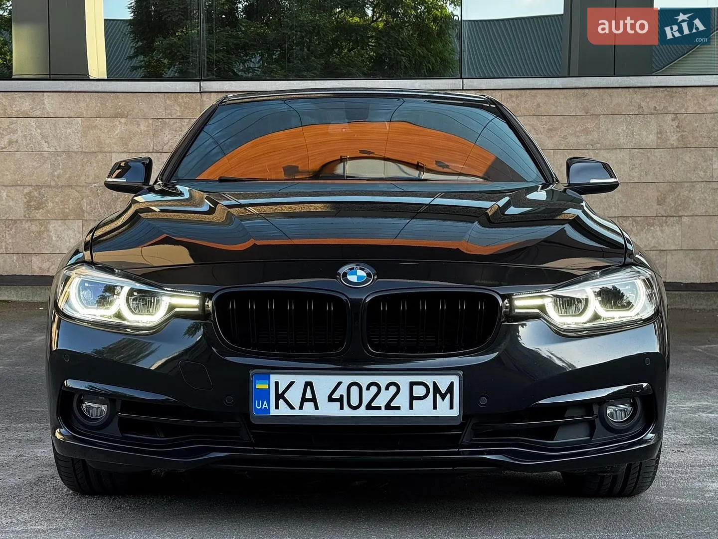 BMW 3 Series, 2016
