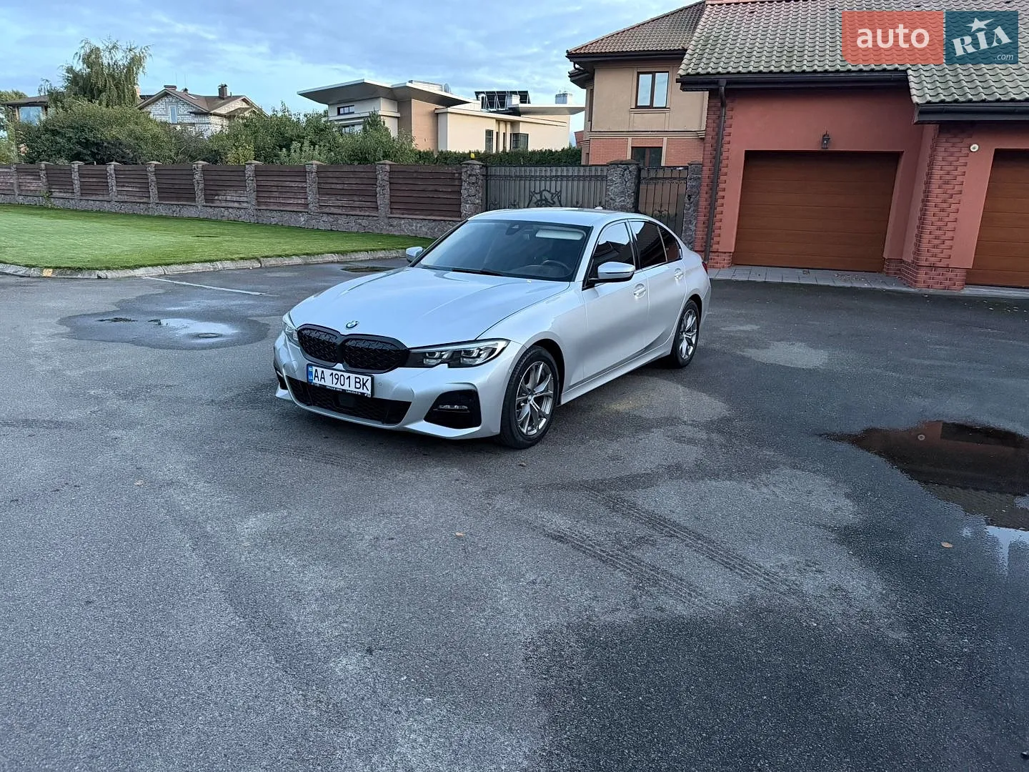 BMW 3 Series, 2020