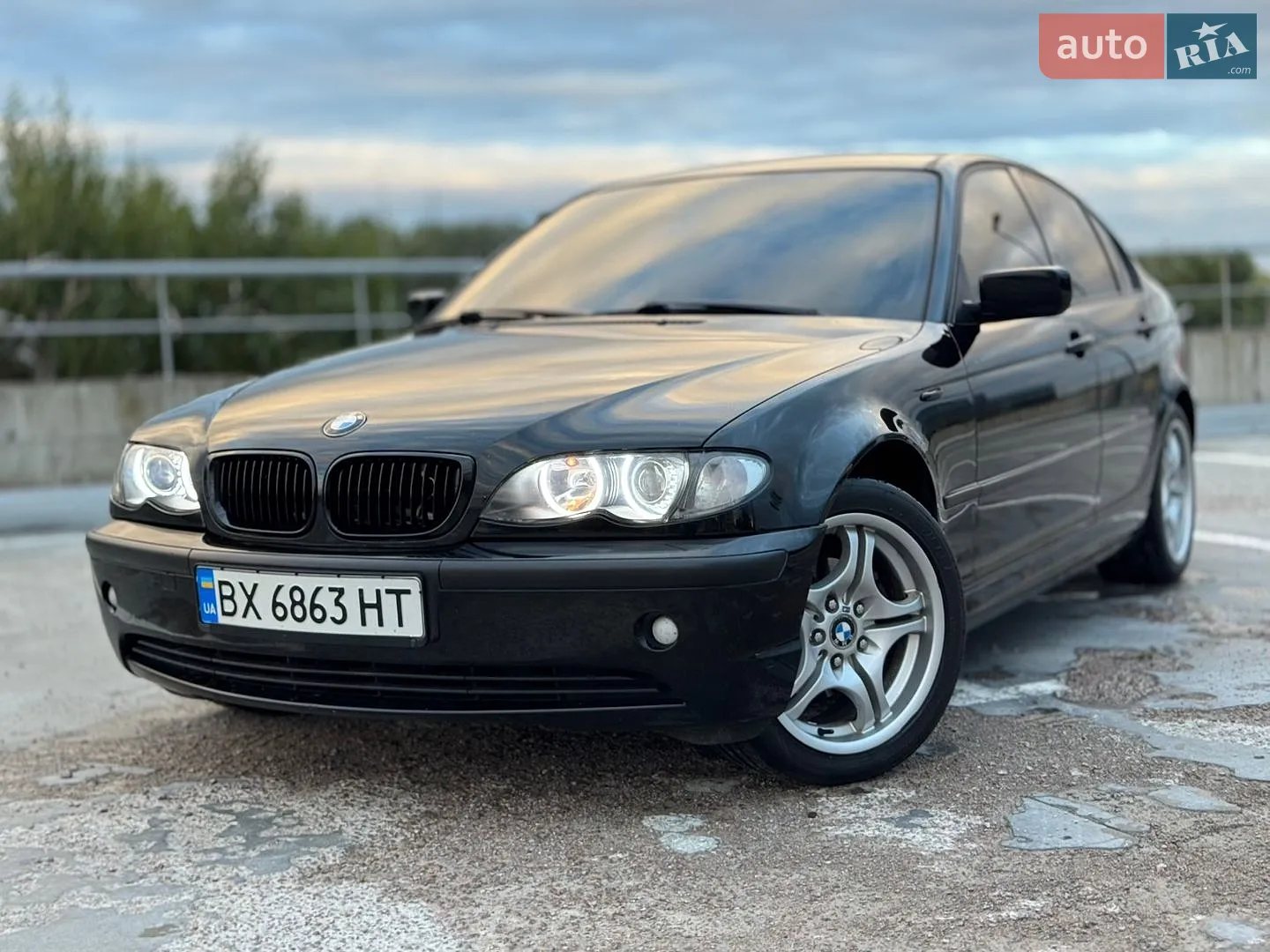 BMW 3 Series, 2004