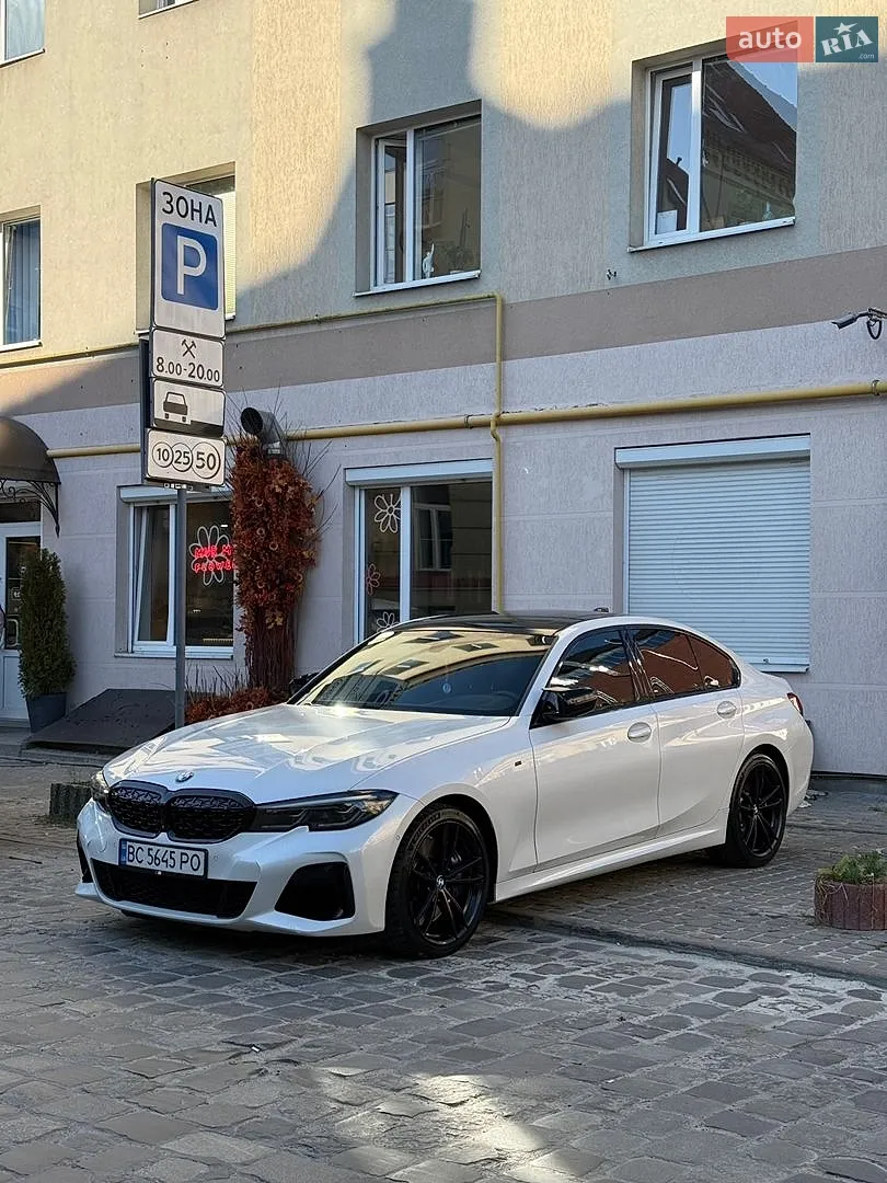 BMW 3 Series, 2019