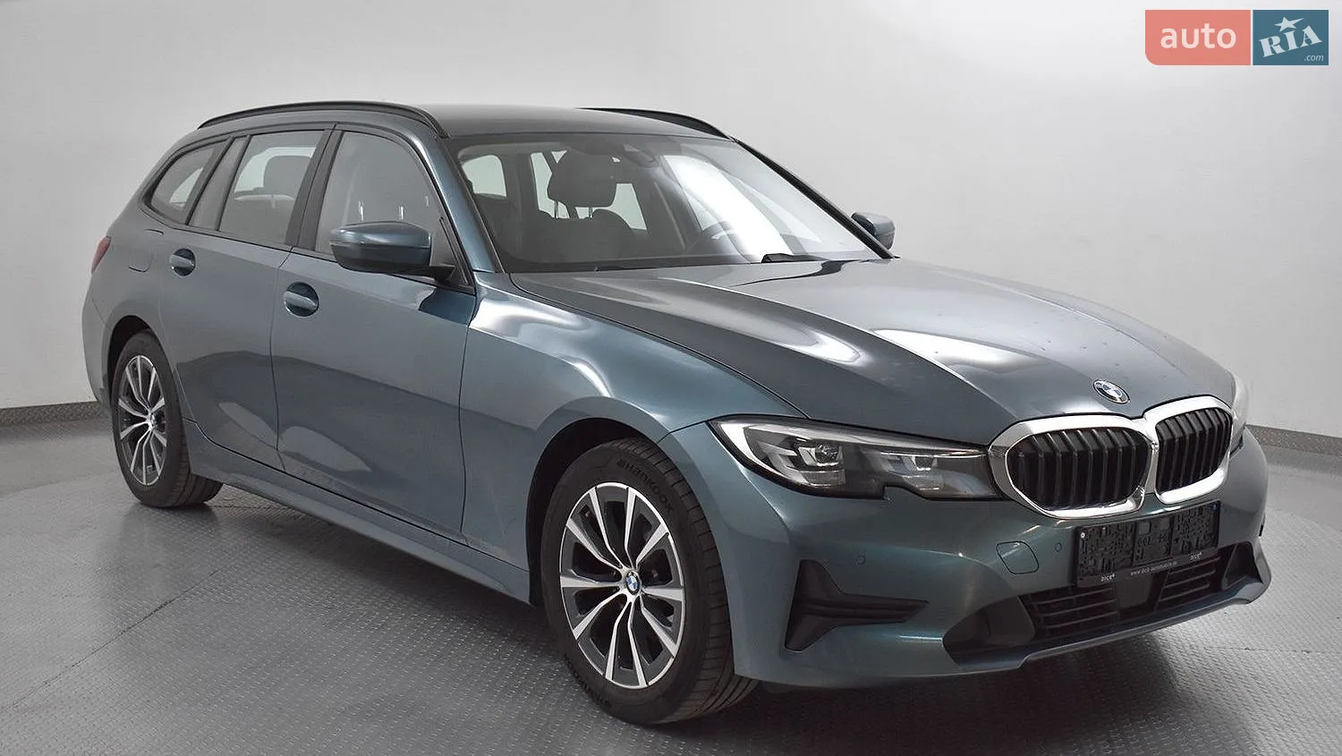 BMW 3 Series, 2020