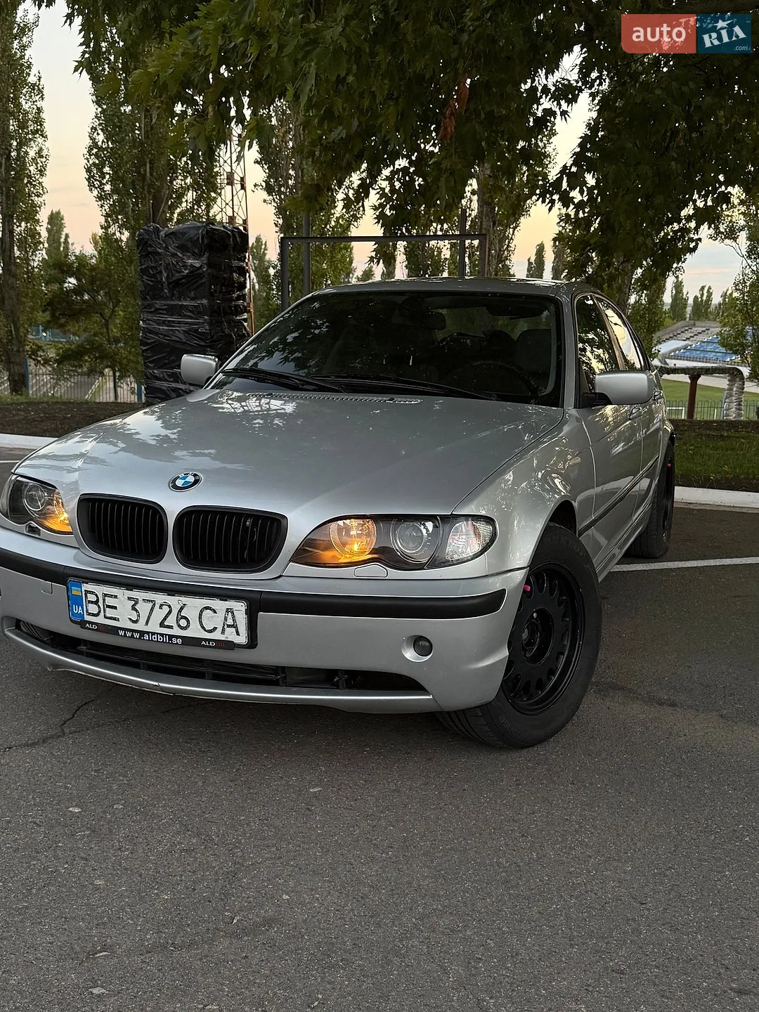 BMW 3 Series, 2002