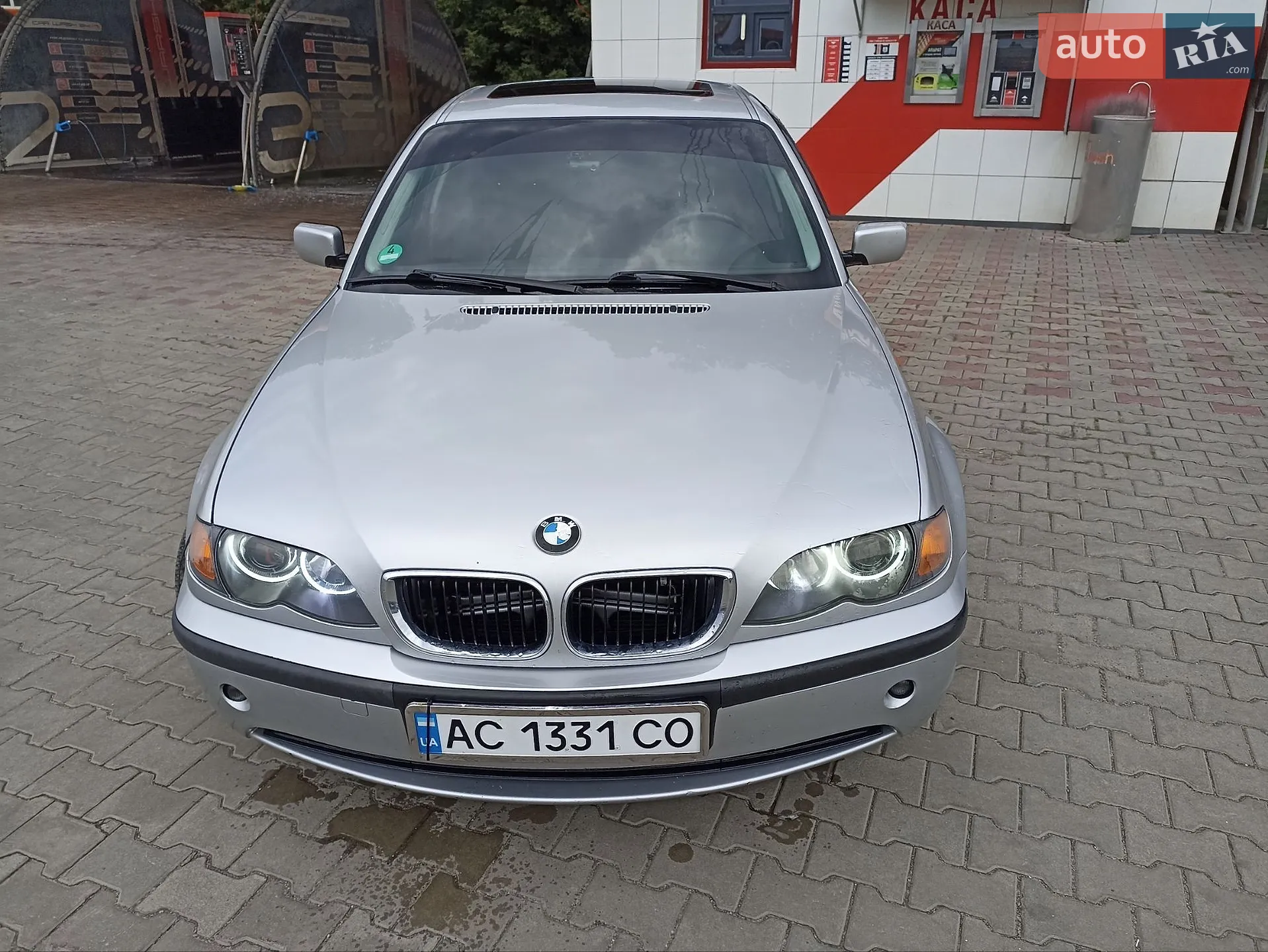 BMW 3 Series, 2003