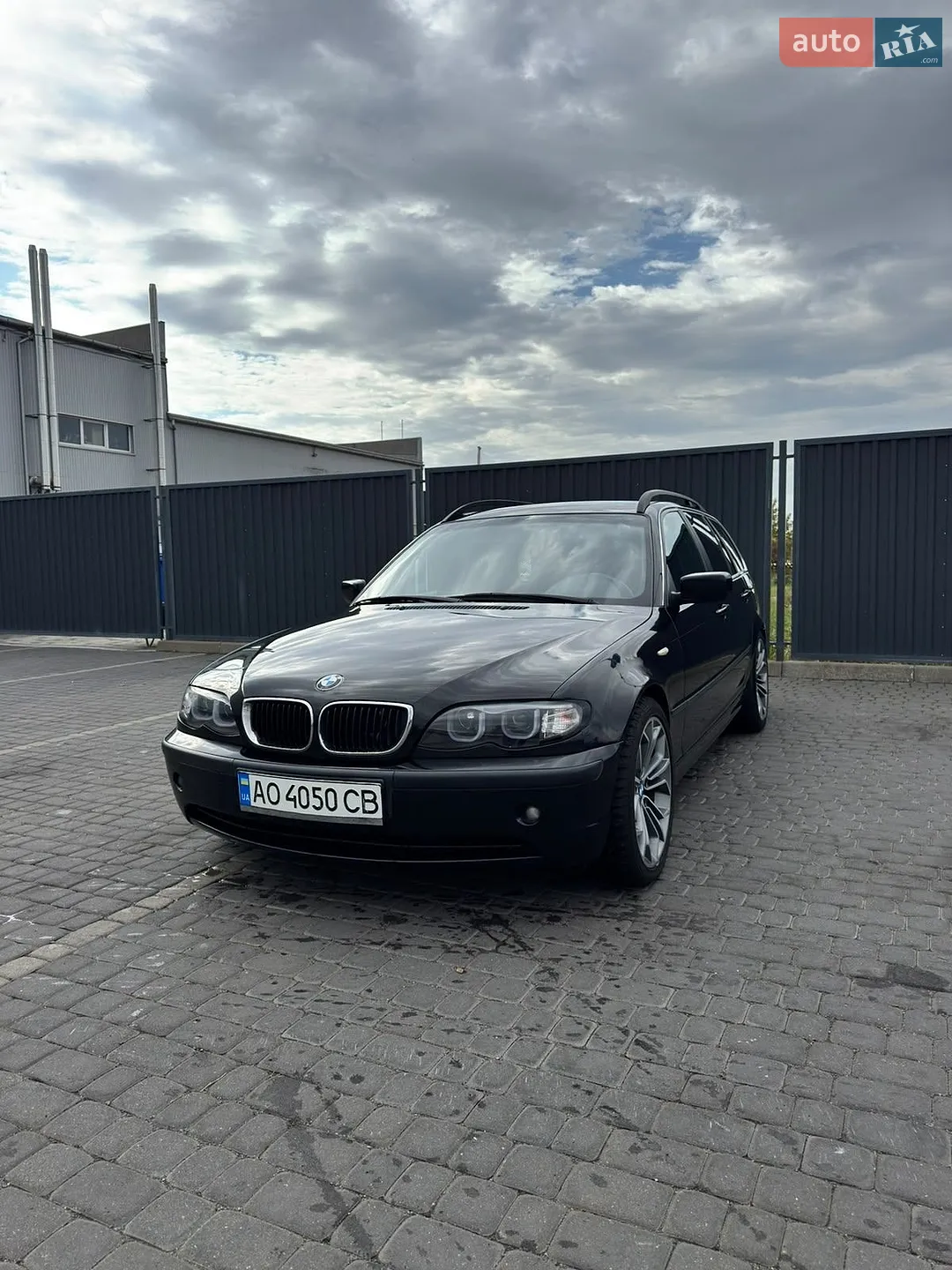 BMW 3 Series, 2001