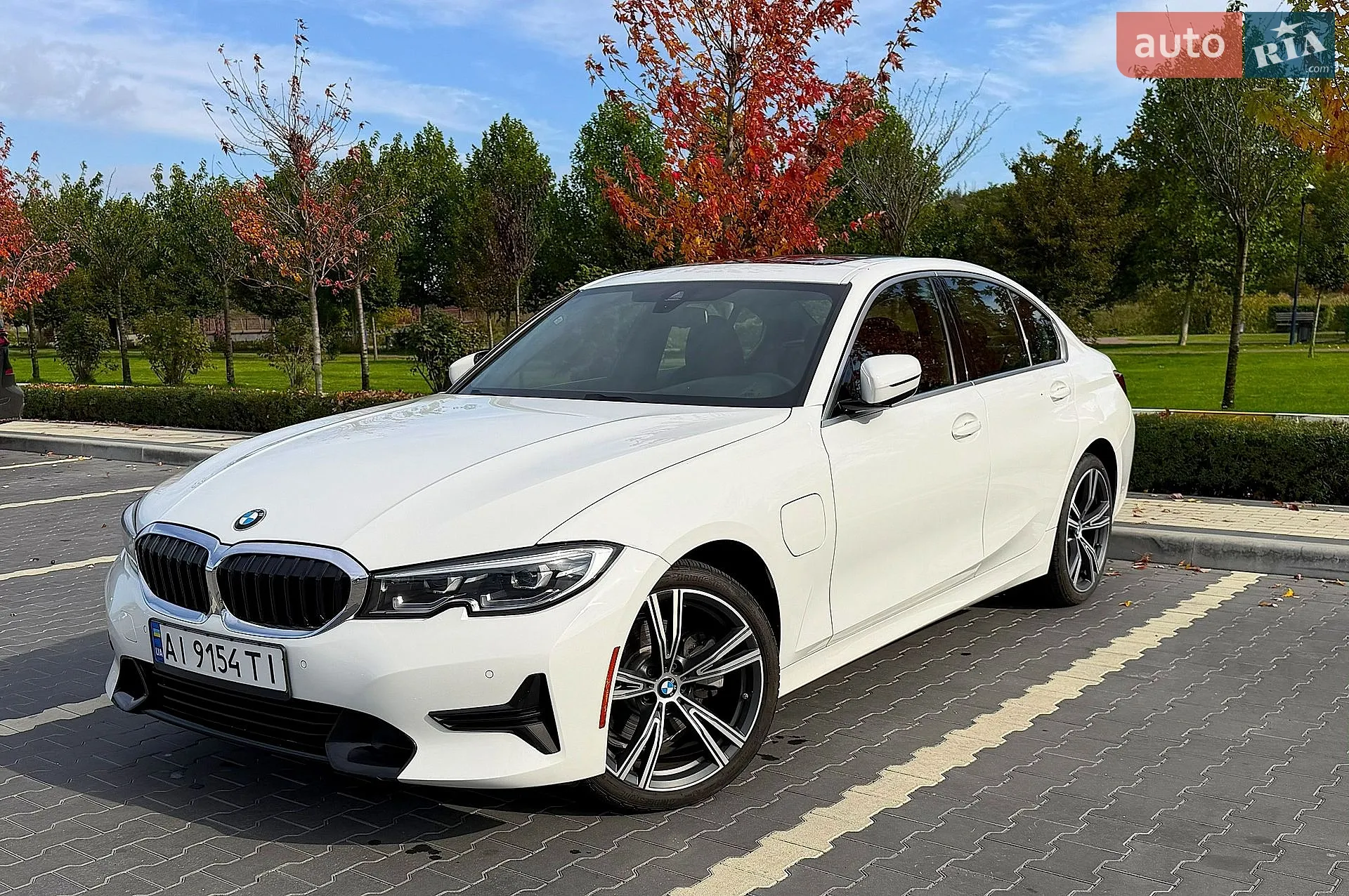 BMW 3 Series, 2020