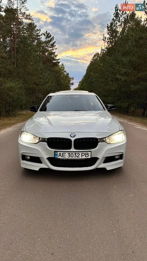 BMW 3 Series, 2012