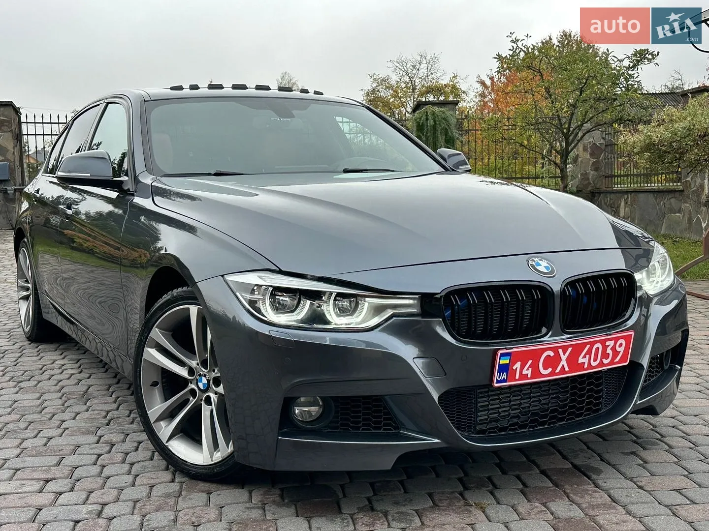 BMW 3 Series, 2016