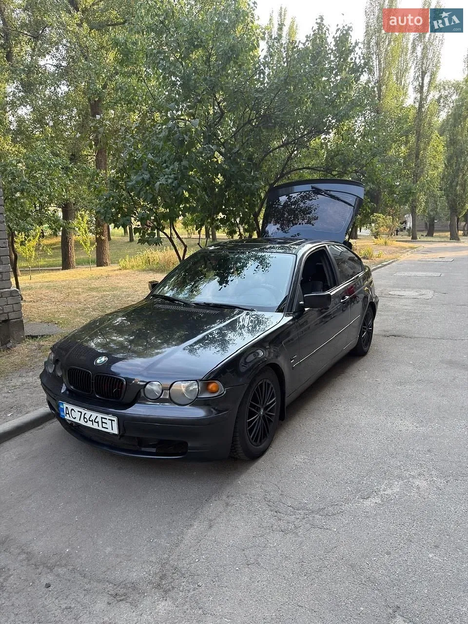 BMW 3 Series, 2003
