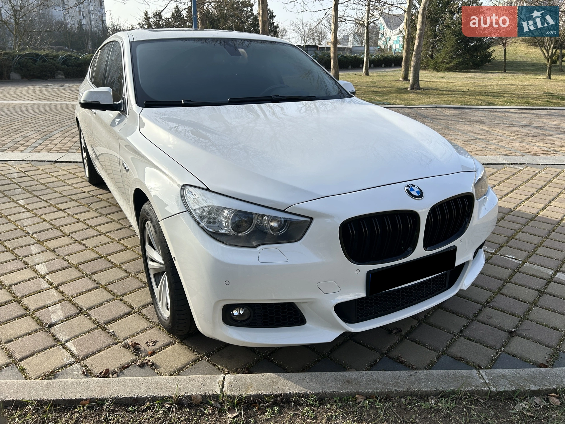 BMW 5 Series GT, 2014