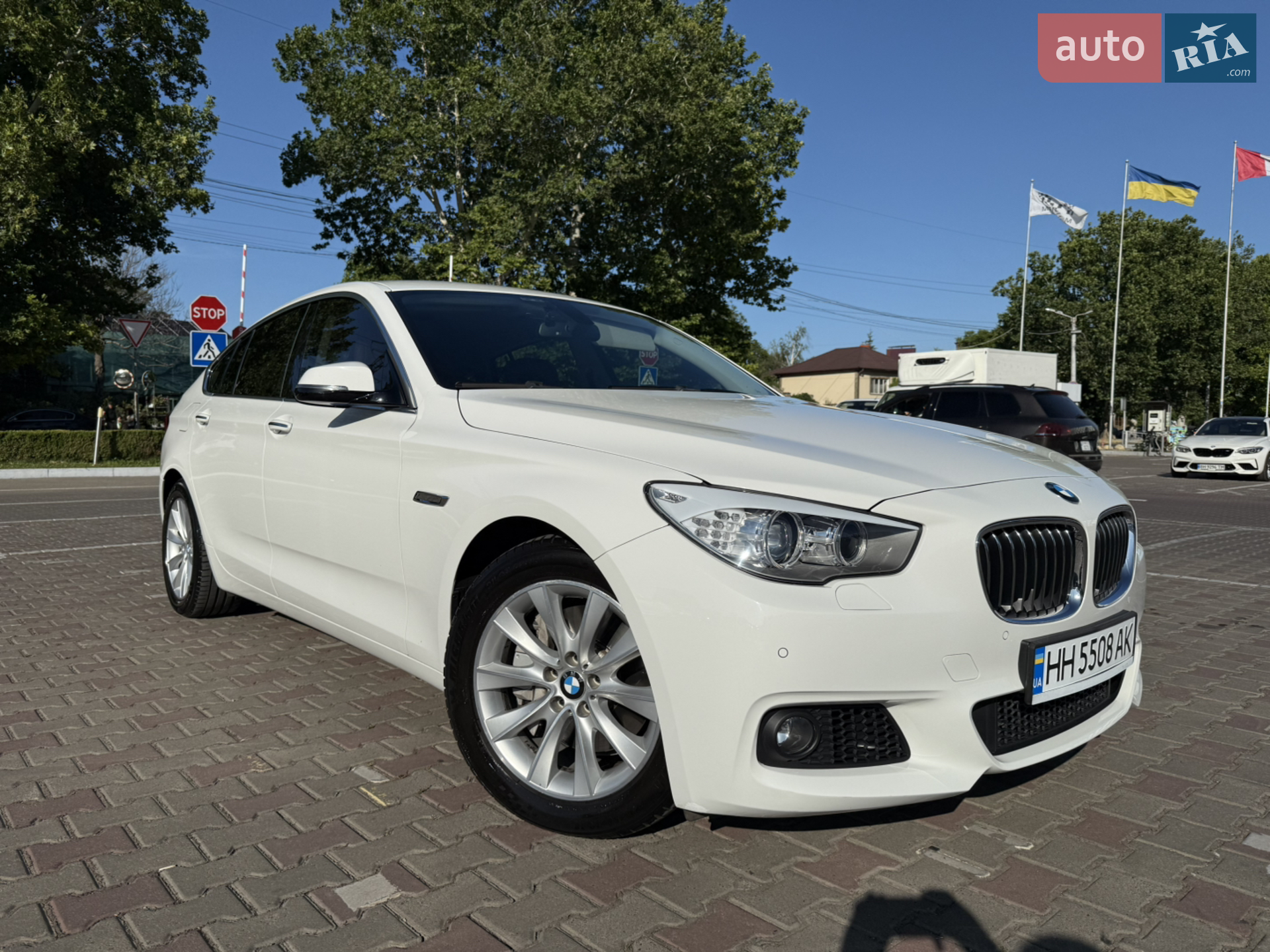 BMW 5 Series GT, 2017