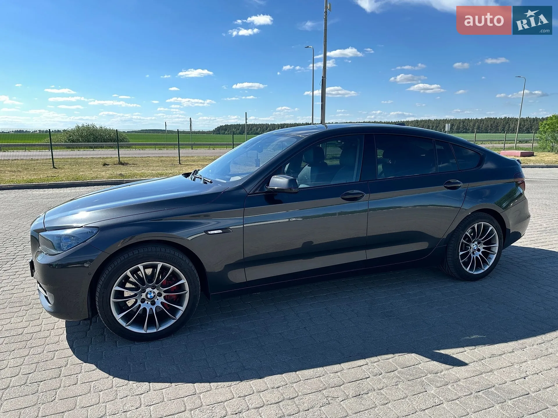 BMW 5 Series GT, 2011