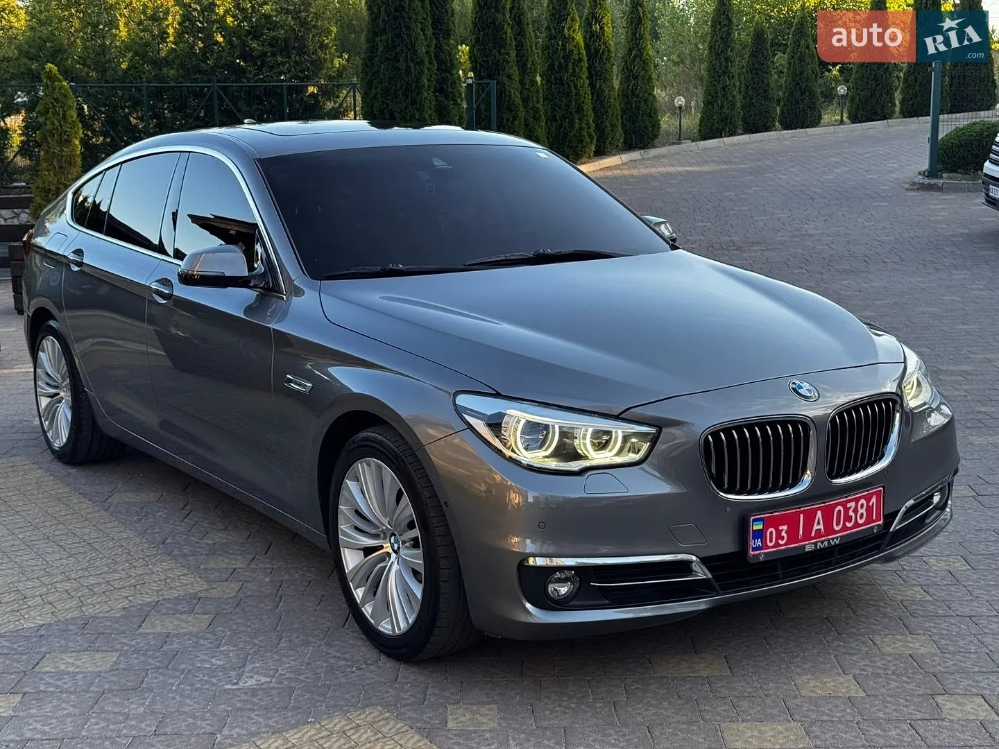 BMW 5 Series GT 2015 — 1