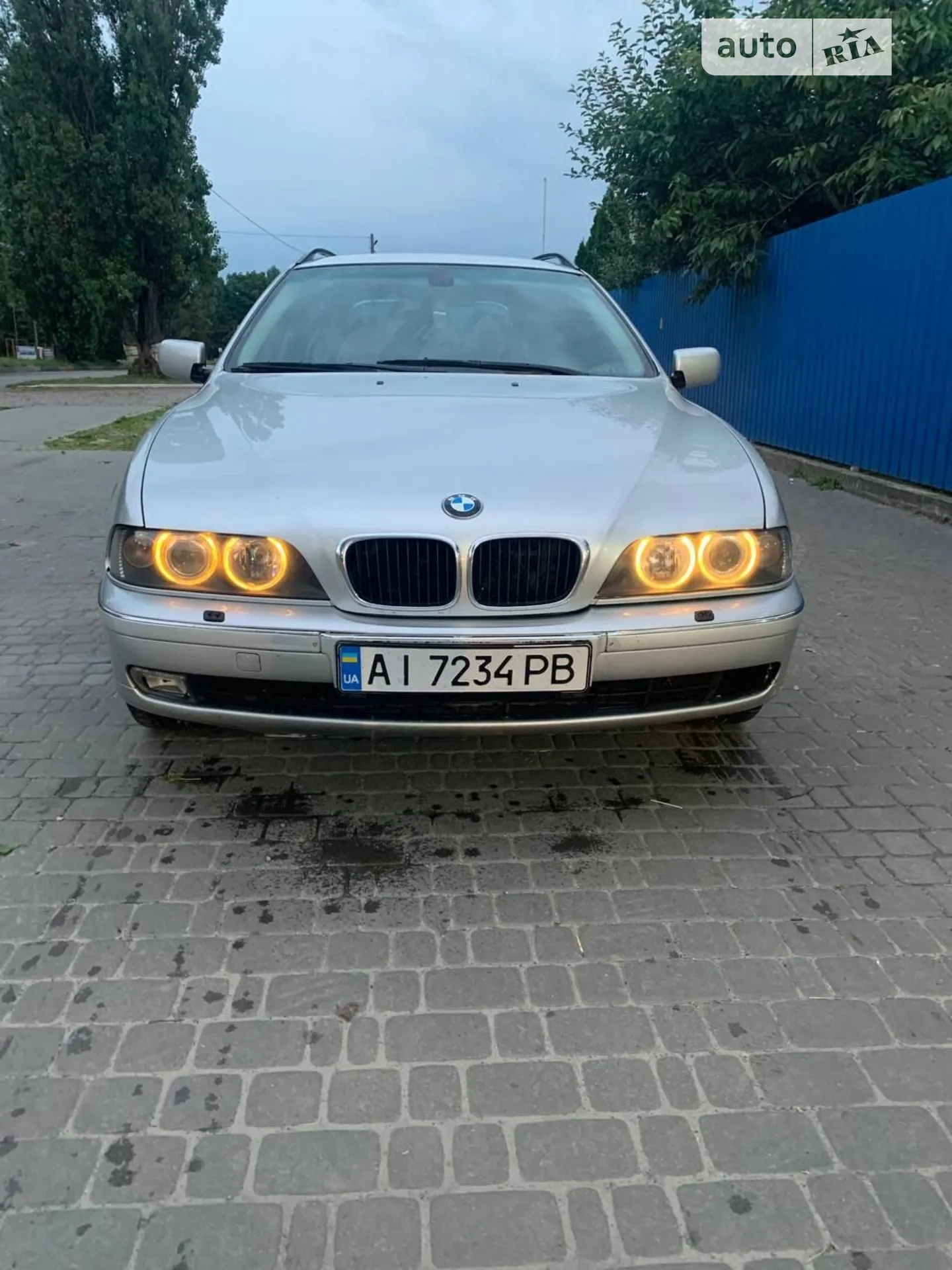 BMW 5 Series, 2001