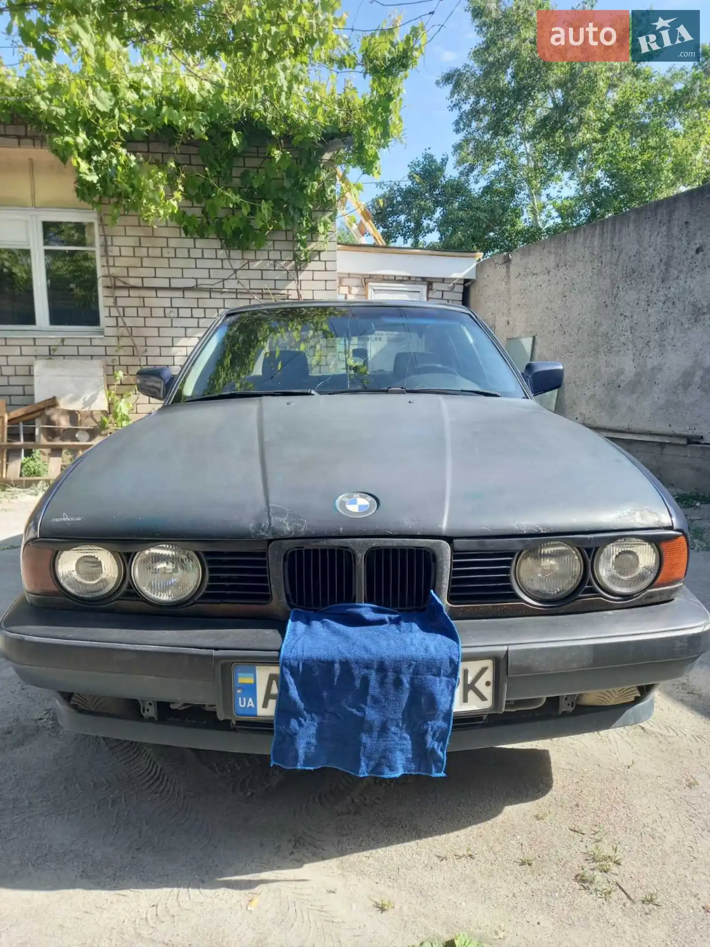 BMW 5 Series, 1990