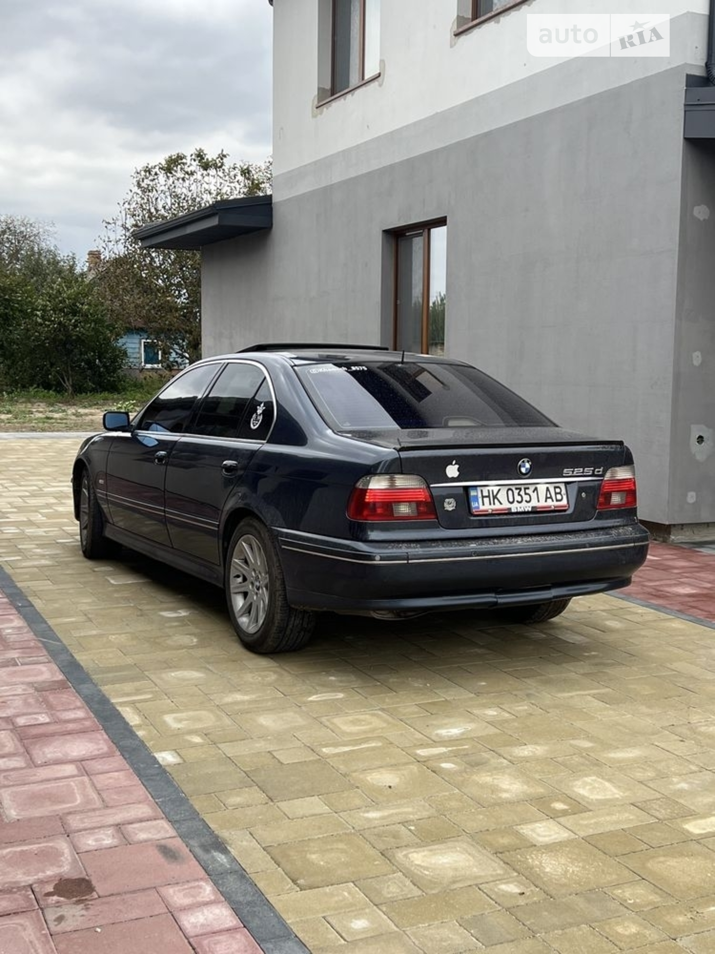 BMW 5 Series, 2002