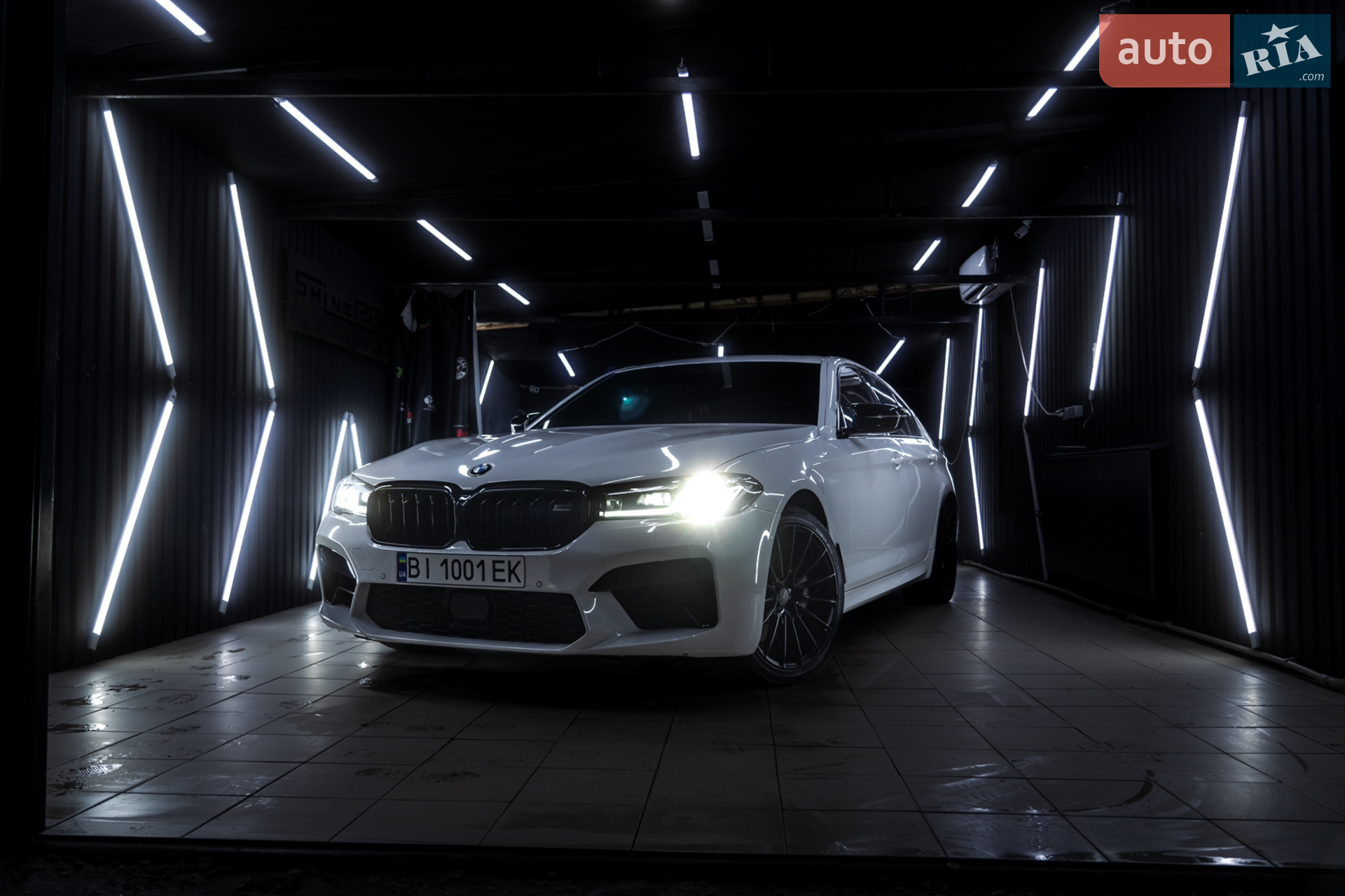 BMW 5 Series, 2019