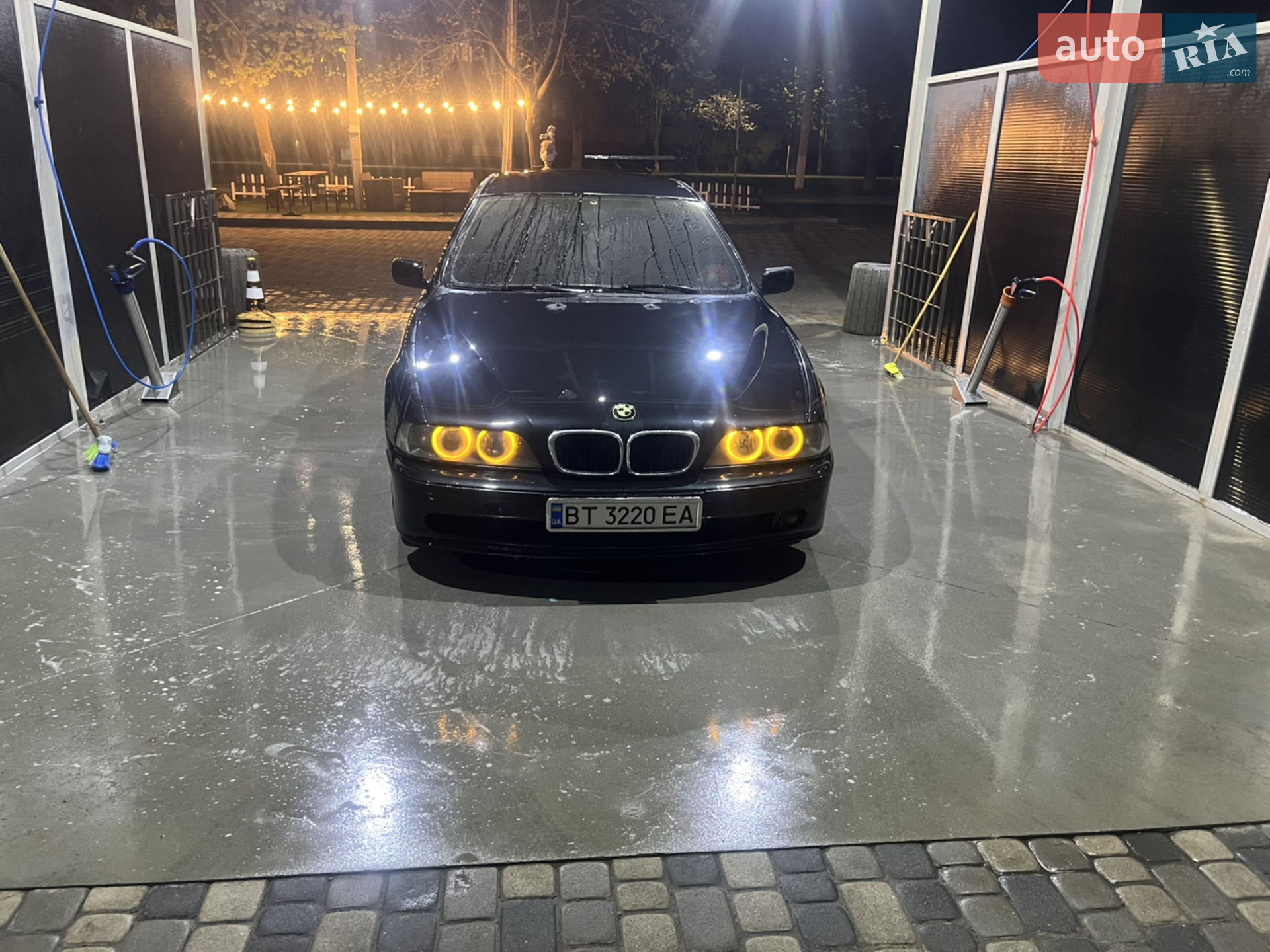 BMW 5 Series, 2001