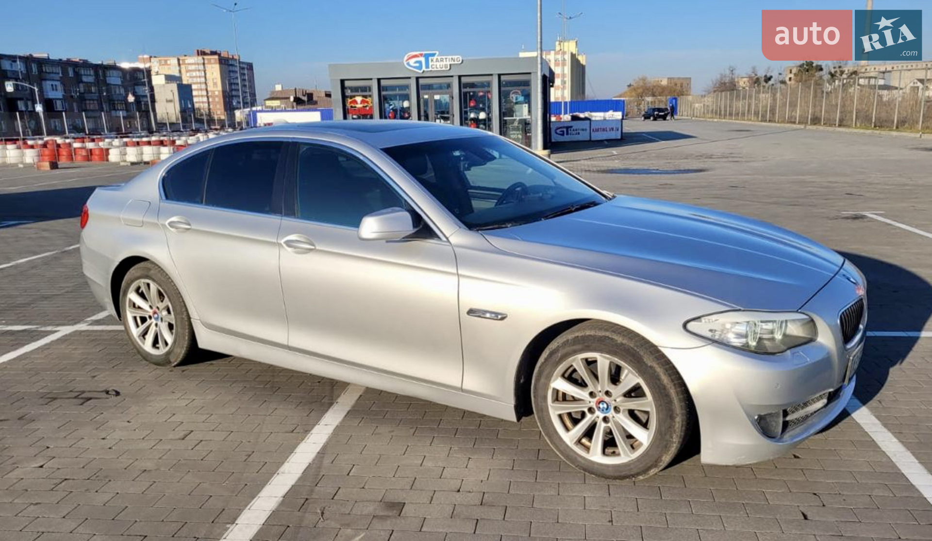 BMW 5 Series, 2011