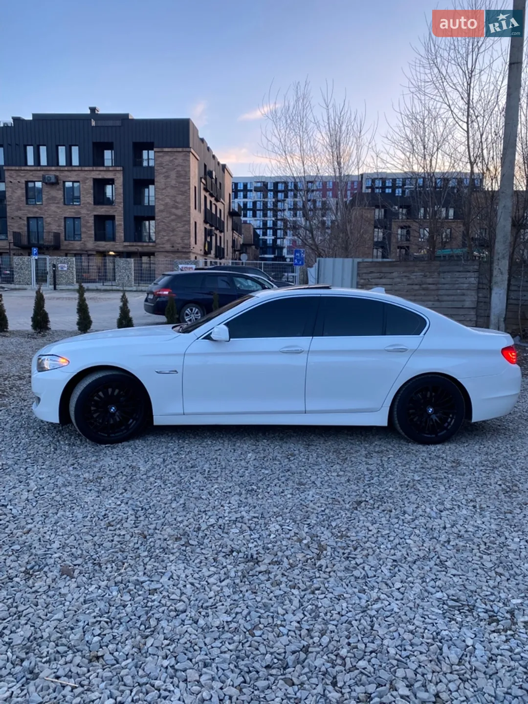 BMW 5 Series, 2011