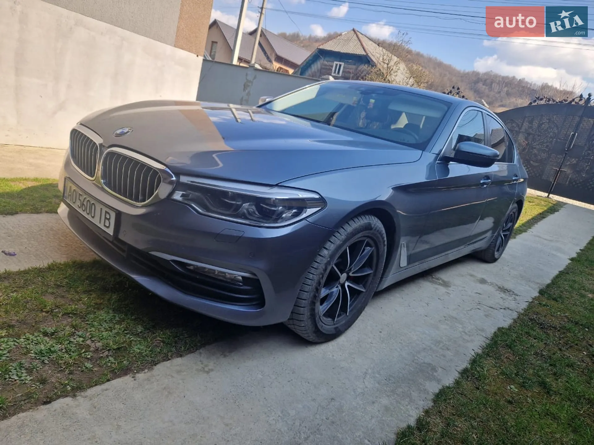 BMW 5 Series, 2017
