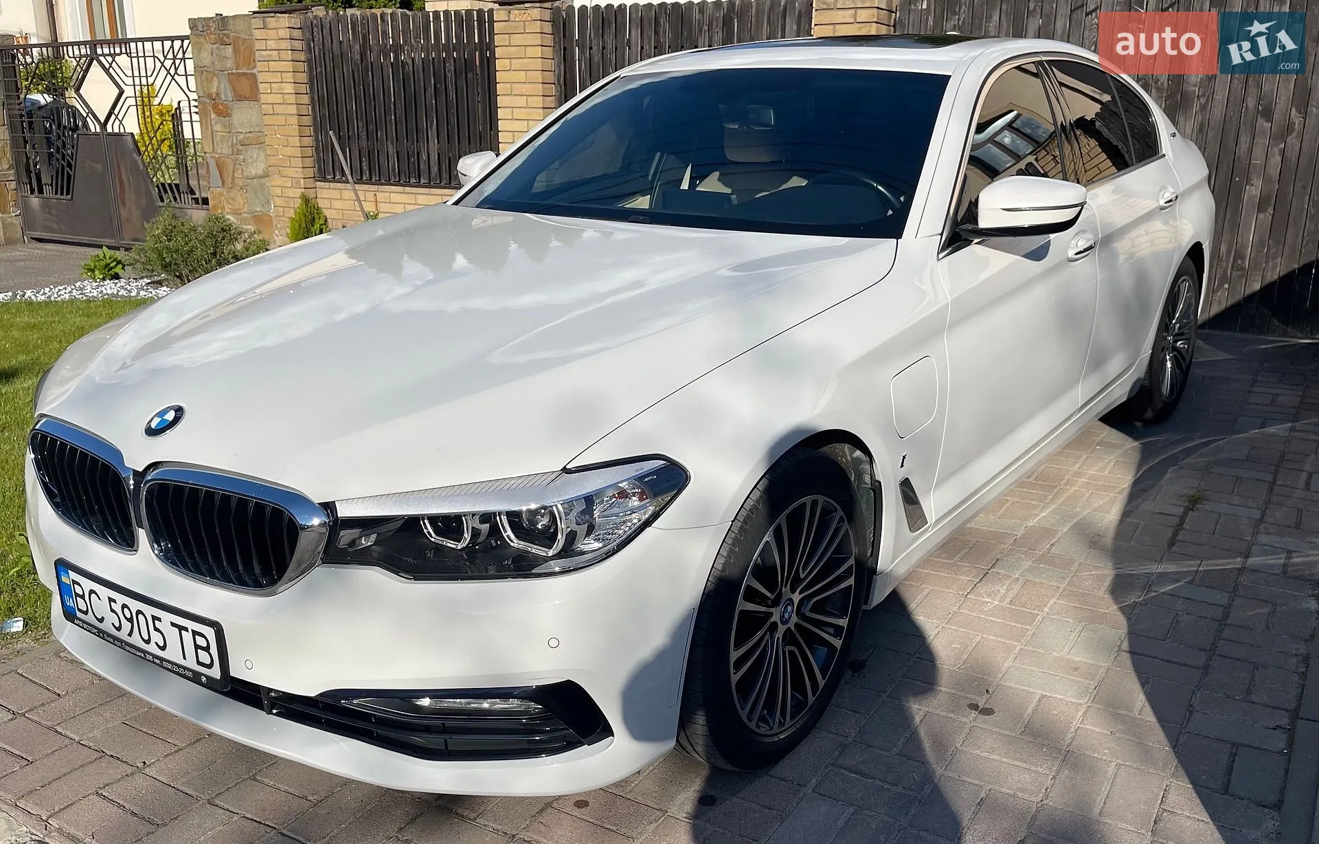 BMW 5 Series, 2018