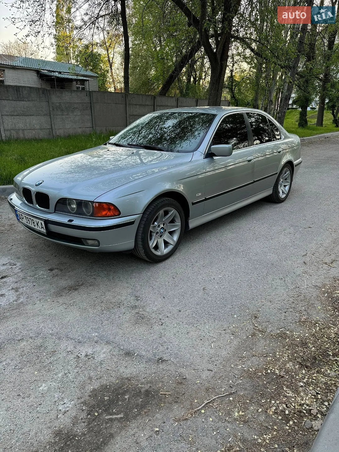 BMW 5 Series, 1998