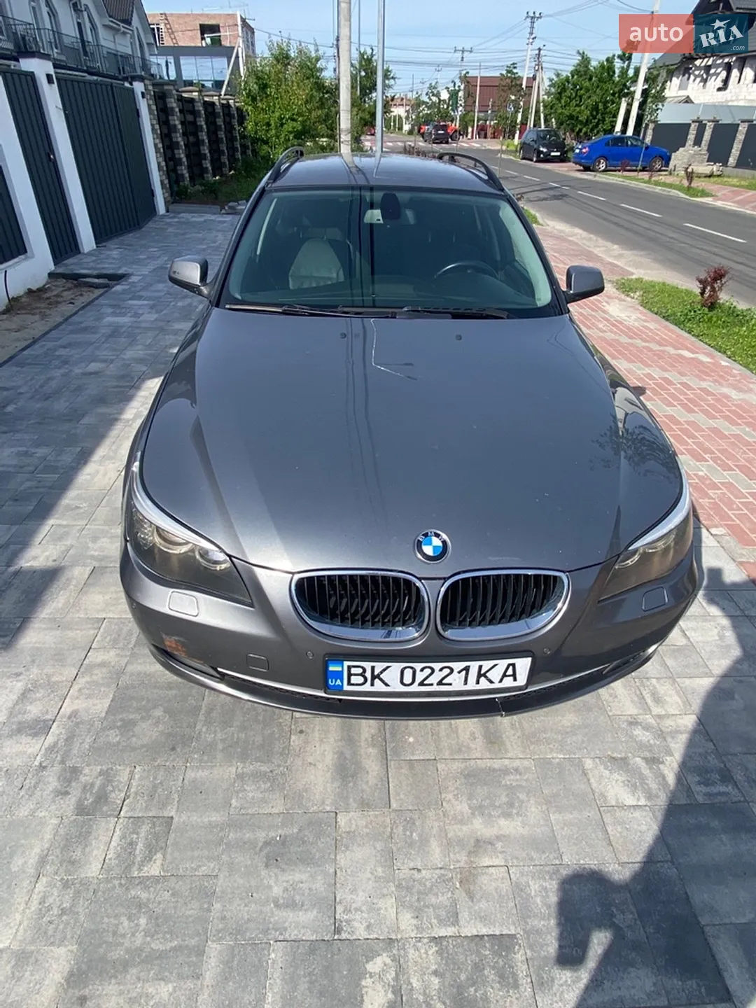 BMW 5 Series, 2010