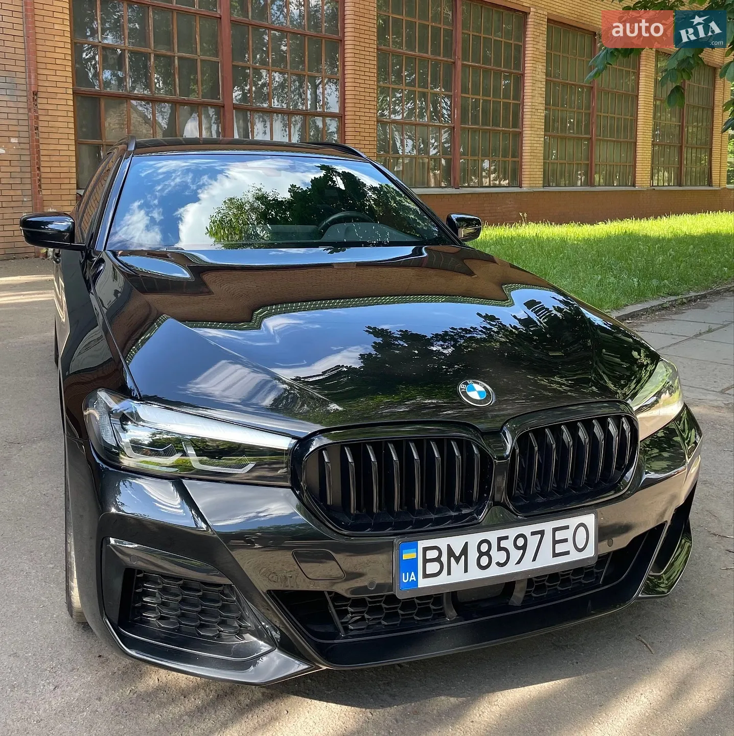 BMW 5 Series, 2023