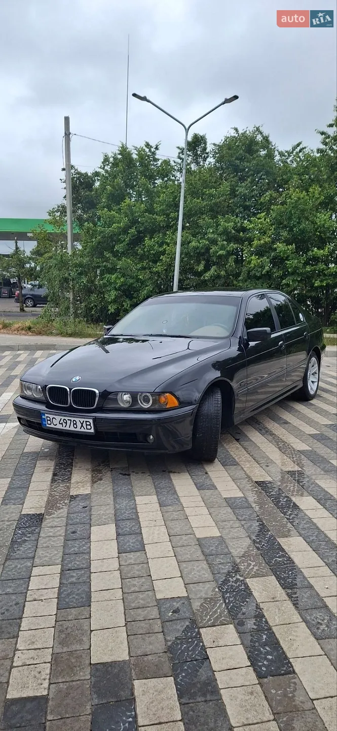 BMW 5 Series, 2002