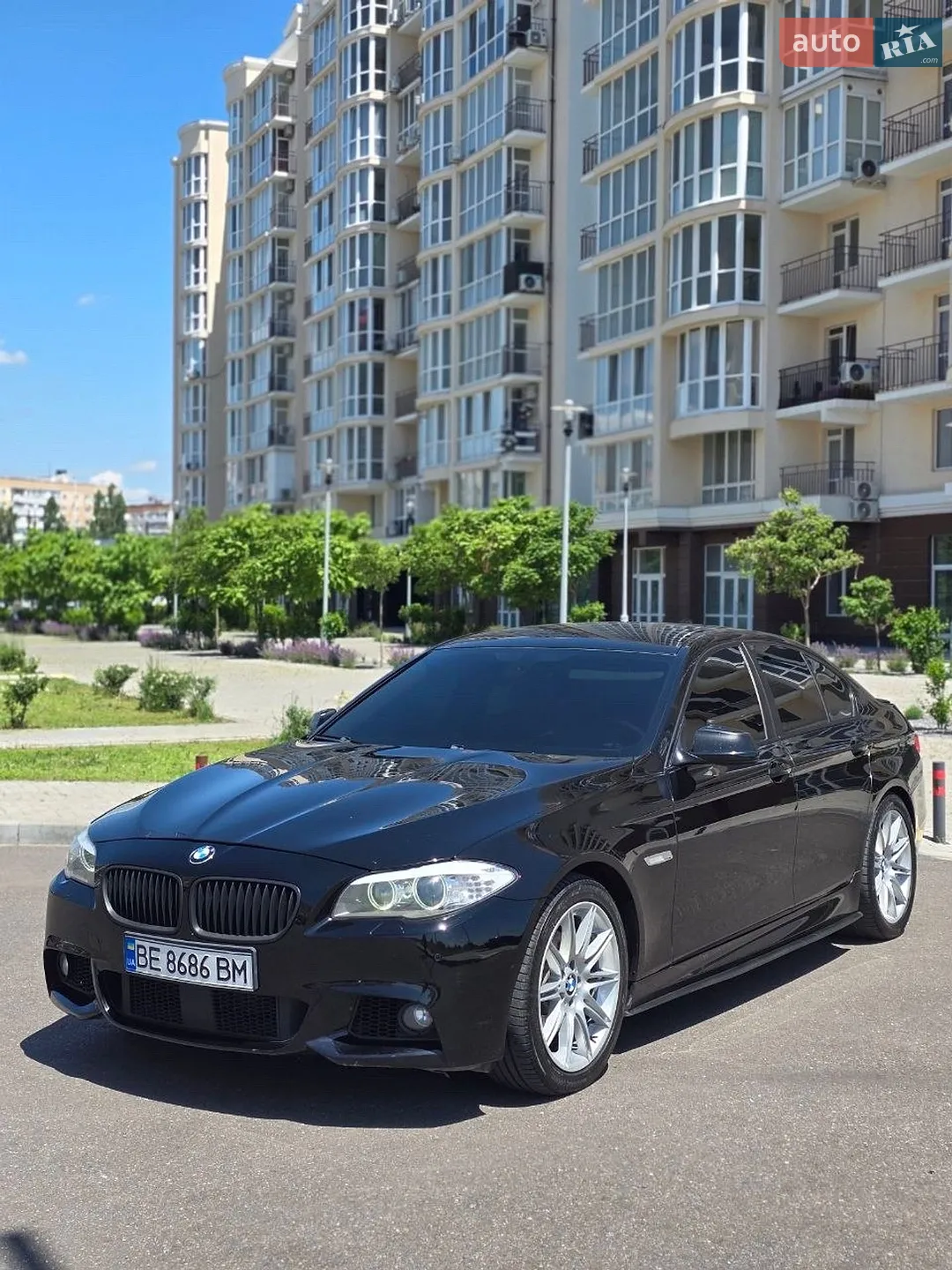 BMW 5 Series, 2011